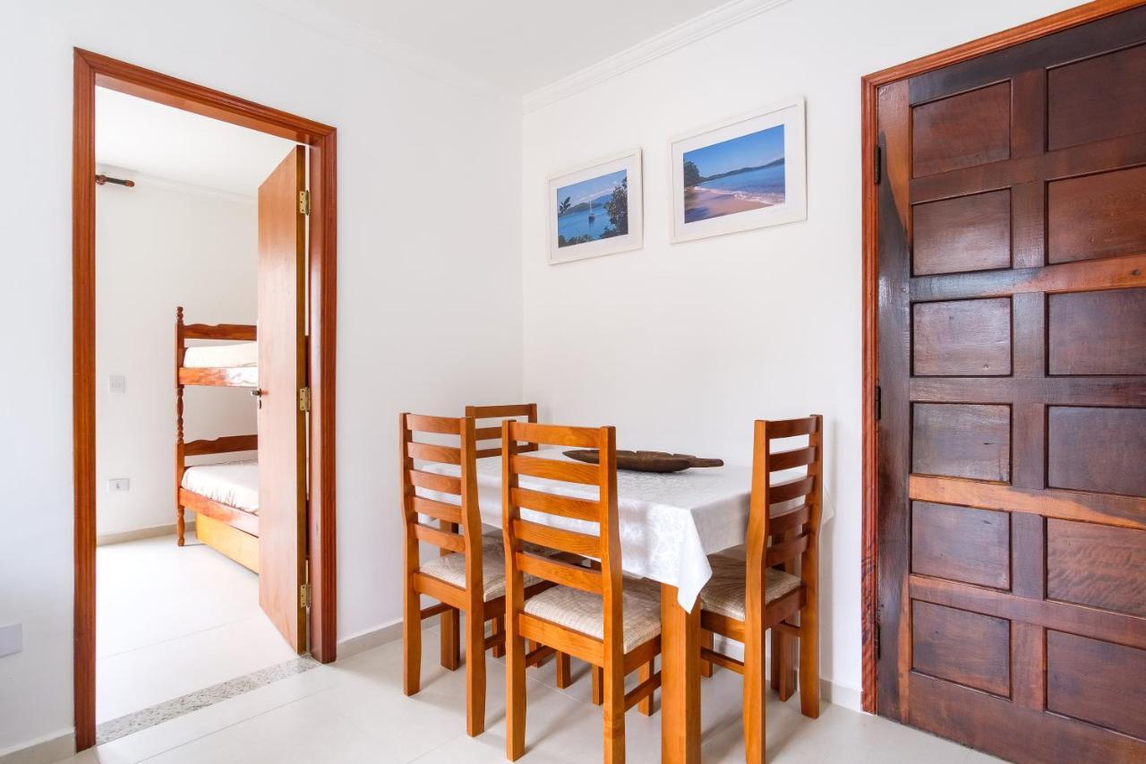 Apartamento A 100 Metros Da Praia - 01 Dormitorio - Edificio Agua Viva Ubatuba Buitenkant foto